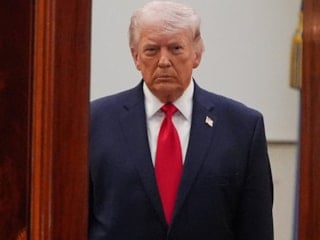 ABD Başkanı Trump: İran'a çok sert darbeler indireceğiz