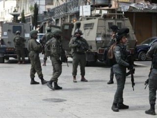 İsrail, Batı Şeria'da sokağa çıkma yasağı uyguluyor