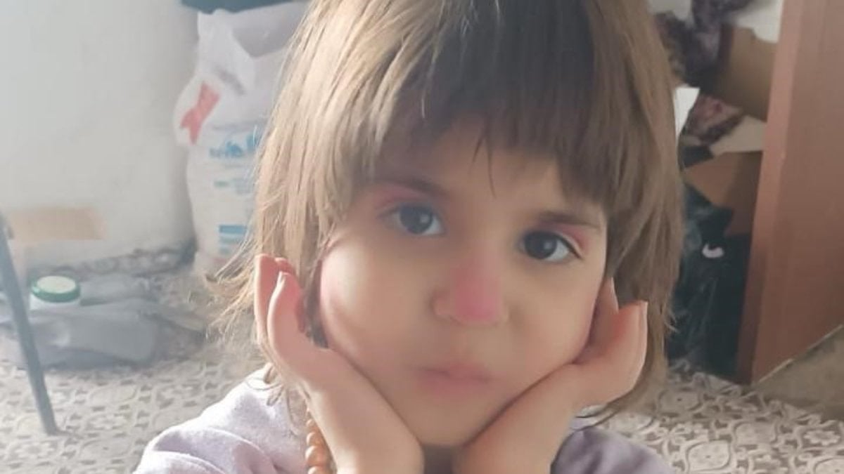 Bitlis'te kaybolan 4 yaşındaki kız çocuğu için arama çalışmaları başlatıldı