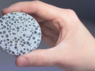 Bilim insanları kendi kendini onaran akıllı beton üretti