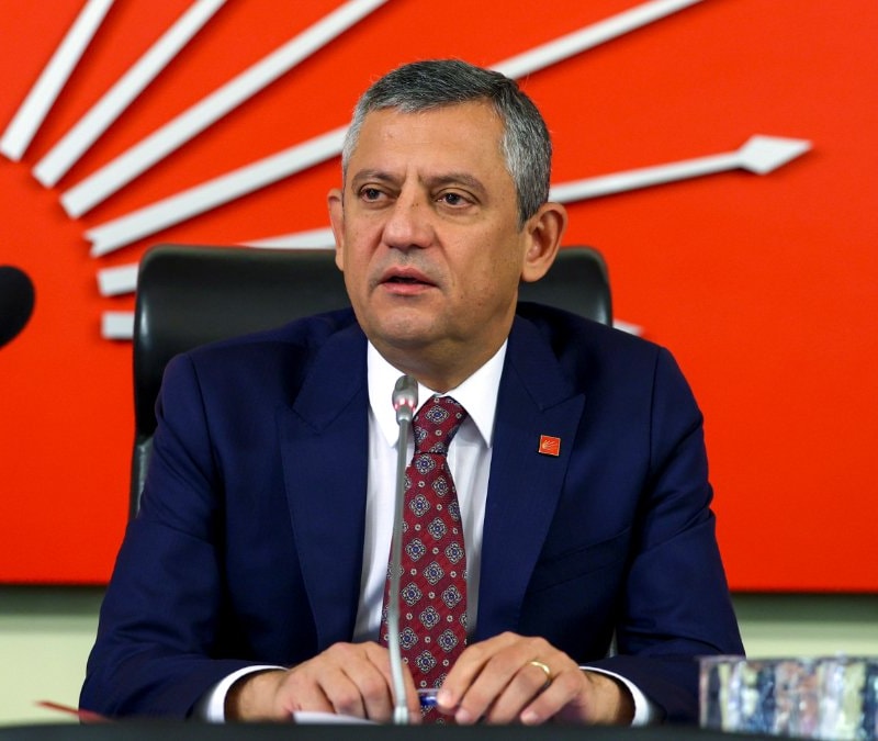 Özgür Özel'den 'ara seçim' talebi: Hırsızsak cezamızı millet kessin