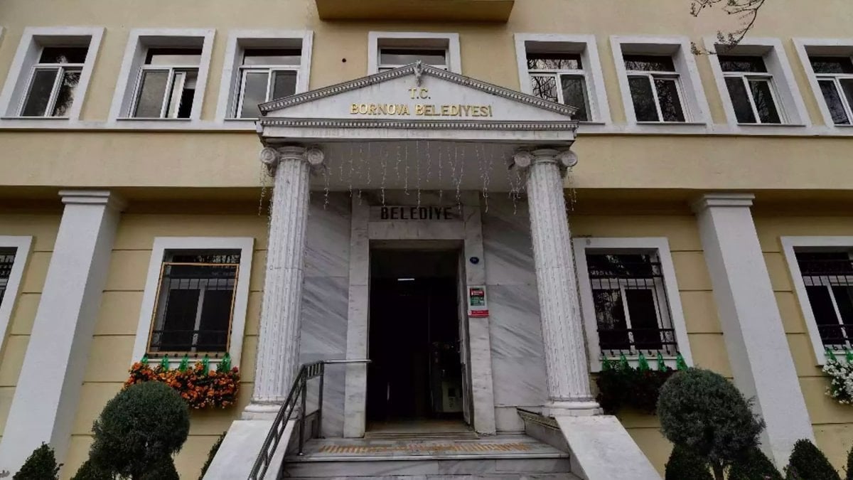 Bornova Belediye Başkanı'ndan itiraf: Özkan Yalım sevgilisini işe aldırdı