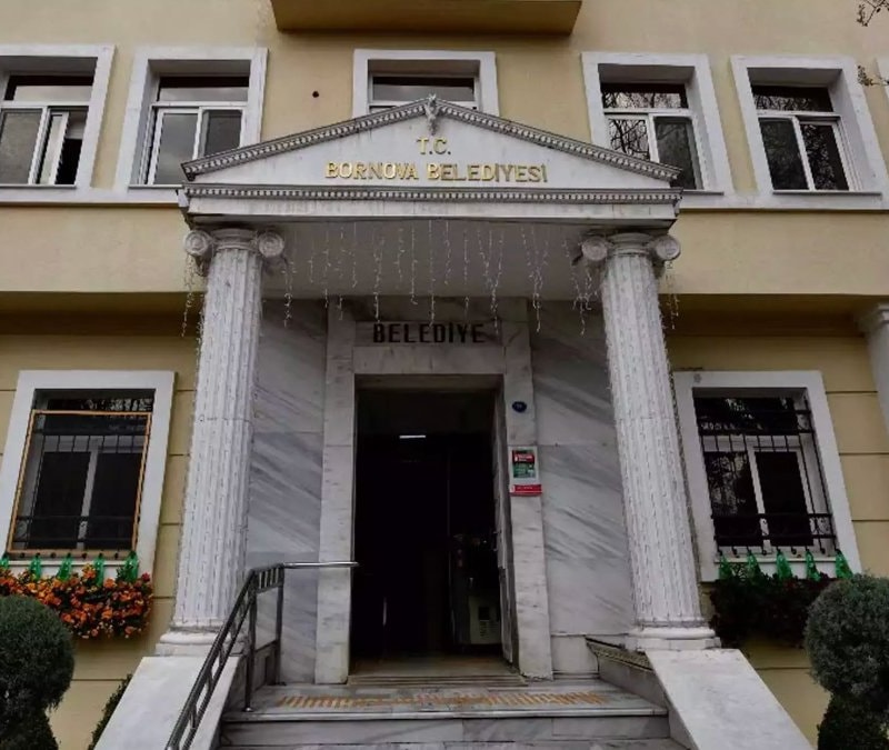 Bornova Belediye Başkanı'ndan itiraf: Özkan Yalım sevgilisini işe aldırdı