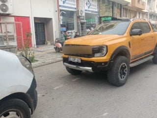 Antalya’da hafif çarpışmada polis çağıran sürücüye park cezası