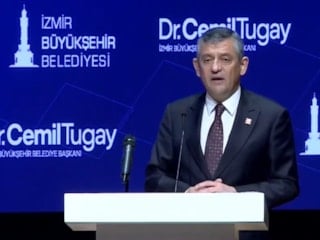 Özgür Özel: İzmir'de seçmen kusurlarımızı görmezden gelip, destek veriyor