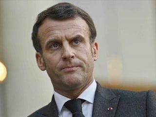 Macron, Trump'ın 'Eşinden yediği yumruğun etkisinde' sözlerine yanıt verdi