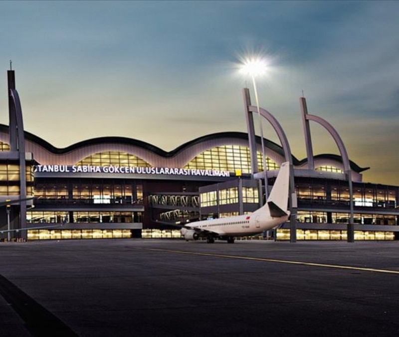 Uçakta ‘canlı bomba’ şakası pahalıya patladı: 4 yıl 2 ay hapis cezası