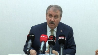 Mustafa Destici: Türkiye şu anda adeta yarı savaş halinde sayılır
