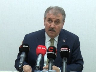 Mustafa Destici: Türkiye şu anda adeta yarı savaş halinde sayılır