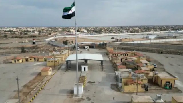 Irak ile Suriye arasındaki sınır kapısı 11 yıl sonra yeniden açıldı