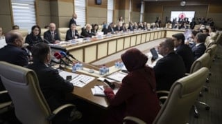 TBMM'de kabul edildi: Anne ve babaların doğum izni artıyor