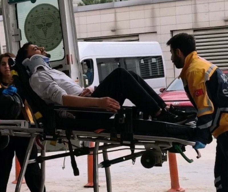 Bursa'da iş yerini basan saldırganlar 4 kişiyi sopalarla darbetti