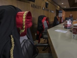 İmamoğlu çıkar amaçlı suç örgütü davasında 18 sanık tahliye edildi