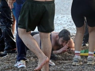 Antalya'da açığa sürüklenen gençlerden biri can verdi