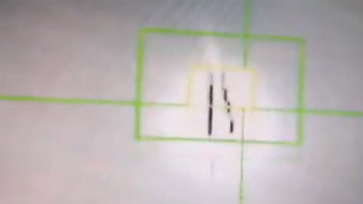 İran Devrim Muhafızları: ABD'ye ait savaş uçağı vuruldu