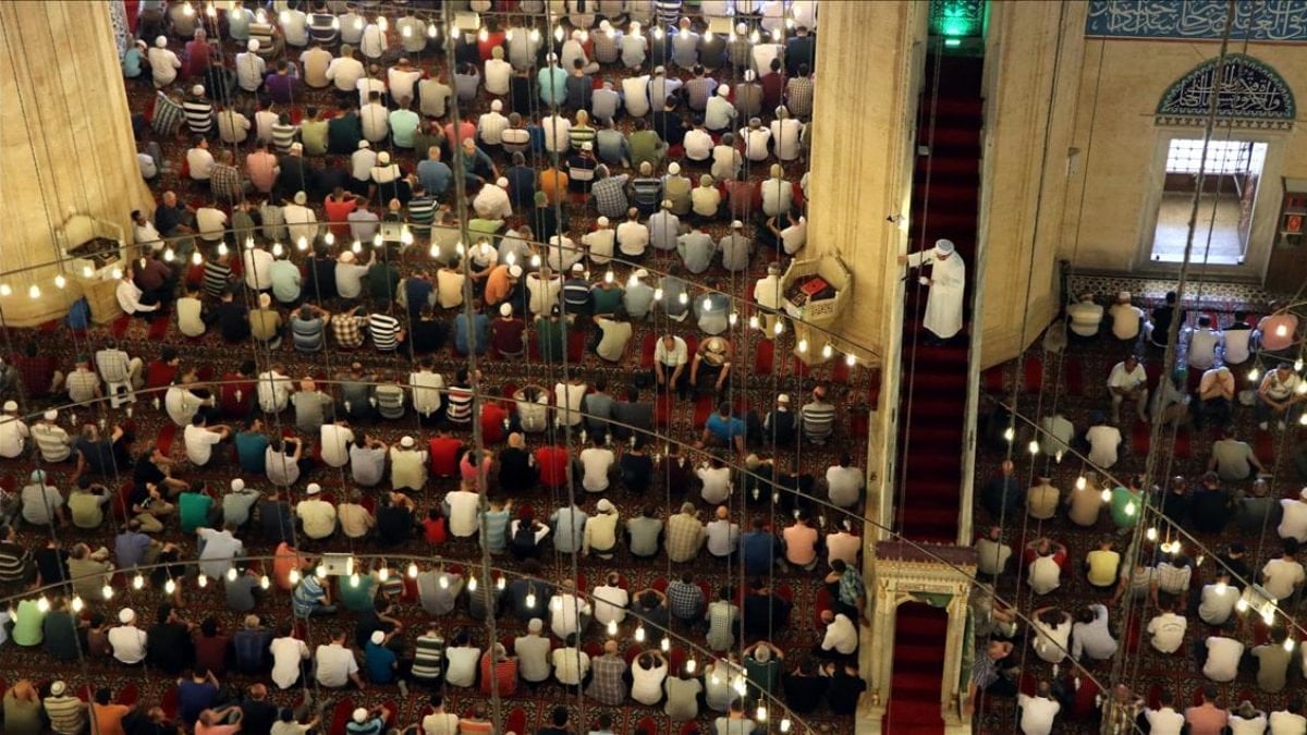 Cuma hutbesi yayında: 3 Nisan 2026 hutbe konusu ve metni