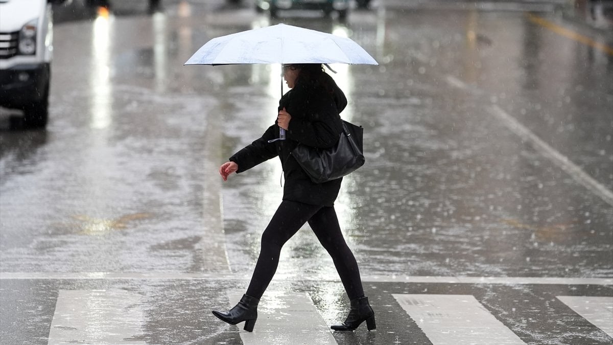 Yağışlar bir süre daha devam ediyor: Sıcaklık mevsim normallerinde