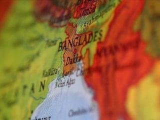 Bangladeş’te küresel yakıt krizi: Çalışma ve hizmet saatleri kısaldı