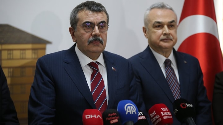 Yusuf Tekin duyurdu: LGS 13 Haziran'da yapılacak