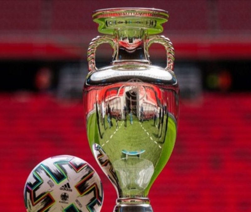 UEFA'dan İtalya'ya EURO 2032 için altyapı uyarısı