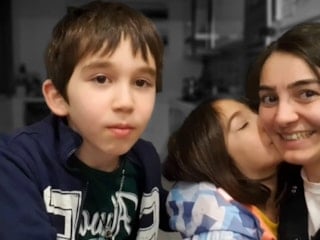 Ankara'da eşinin katlettiği çocukları için kitap yazdı