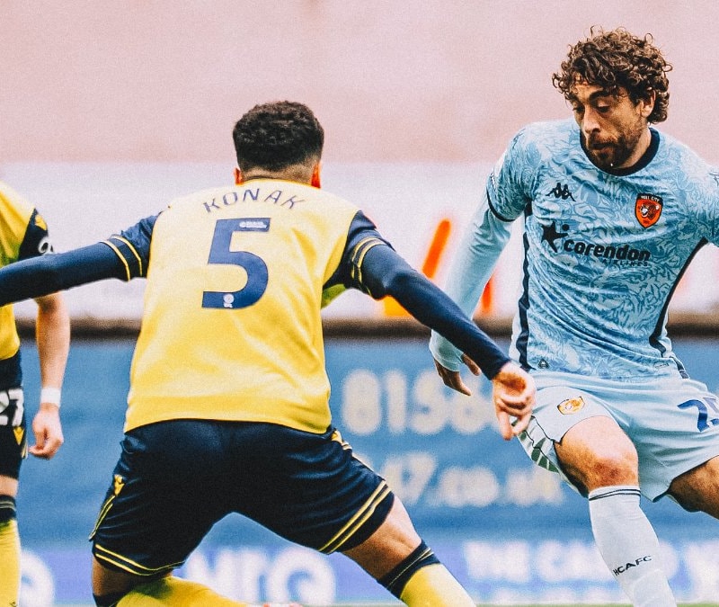 Hull City, Oxford United ile berabere kaldı