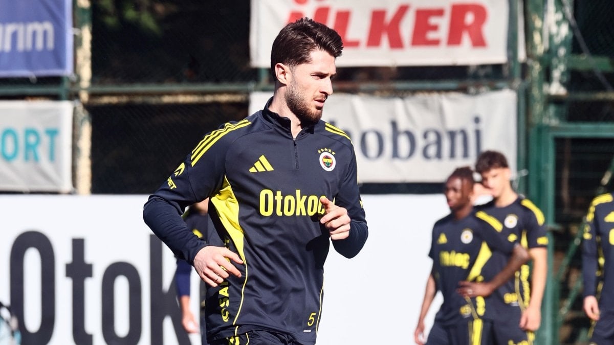 Fenerbahçe'de Beşiktaş mesaisi sürüyor