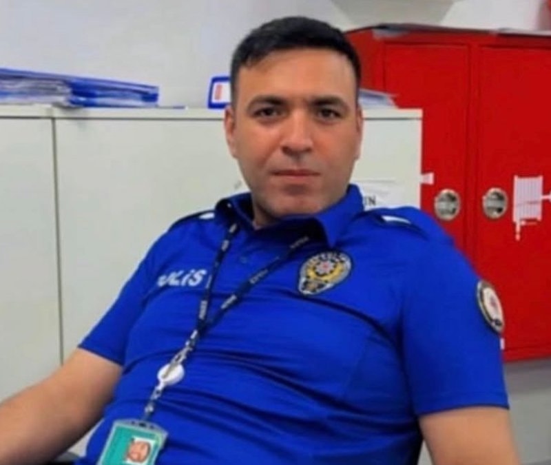 İstanbul'daki kazada ağır yaralanan polis memuru Seçkin Yalçın şehit oldu