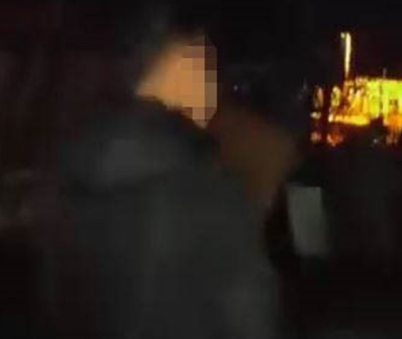 İstanbul Küçükçekmece’de uzun namlulu silahla dolaşan şahıs tedirgin etti