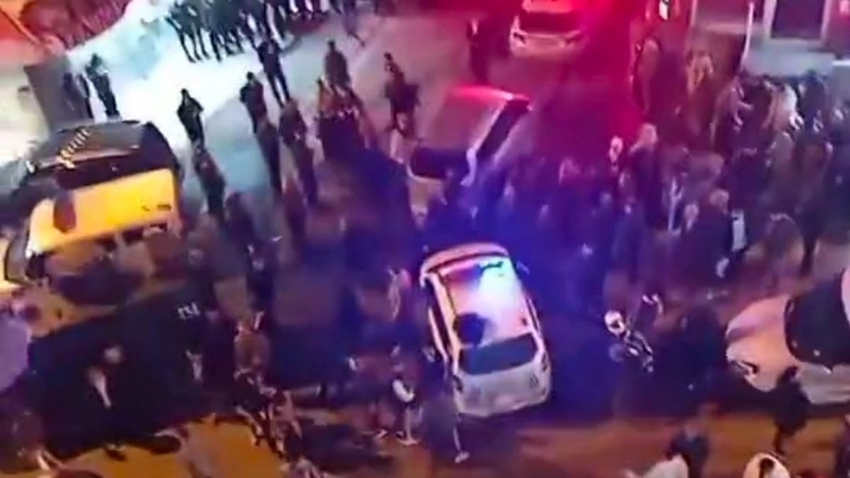 İstanbul Esenyurt'ta doğumda ölen kadının yakınları hastaneyi bastı