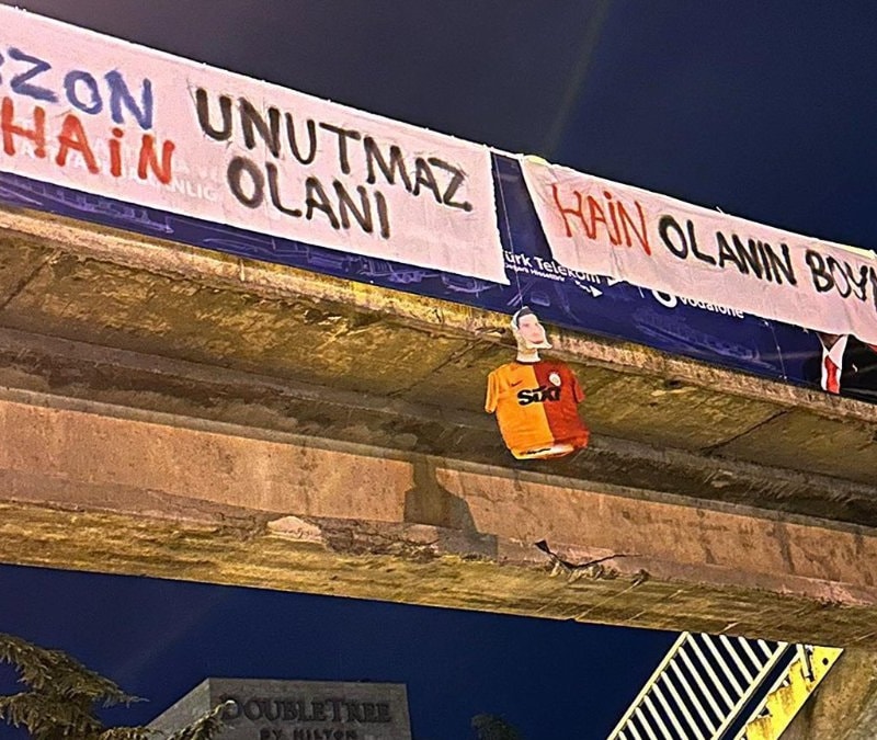 Trabzon'da Uğurcan Çakır'a maketli protesto