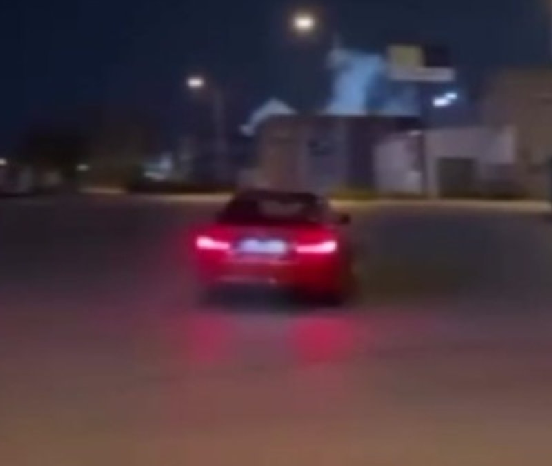 İzmir’de kavşakta drift yapan sürücüye ağır ceza