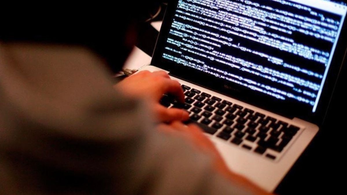 Akın Gürlek 'kökünü kazıyacağız' demişti: Yasa dışı bahis operasyonuna 16 tutuklama