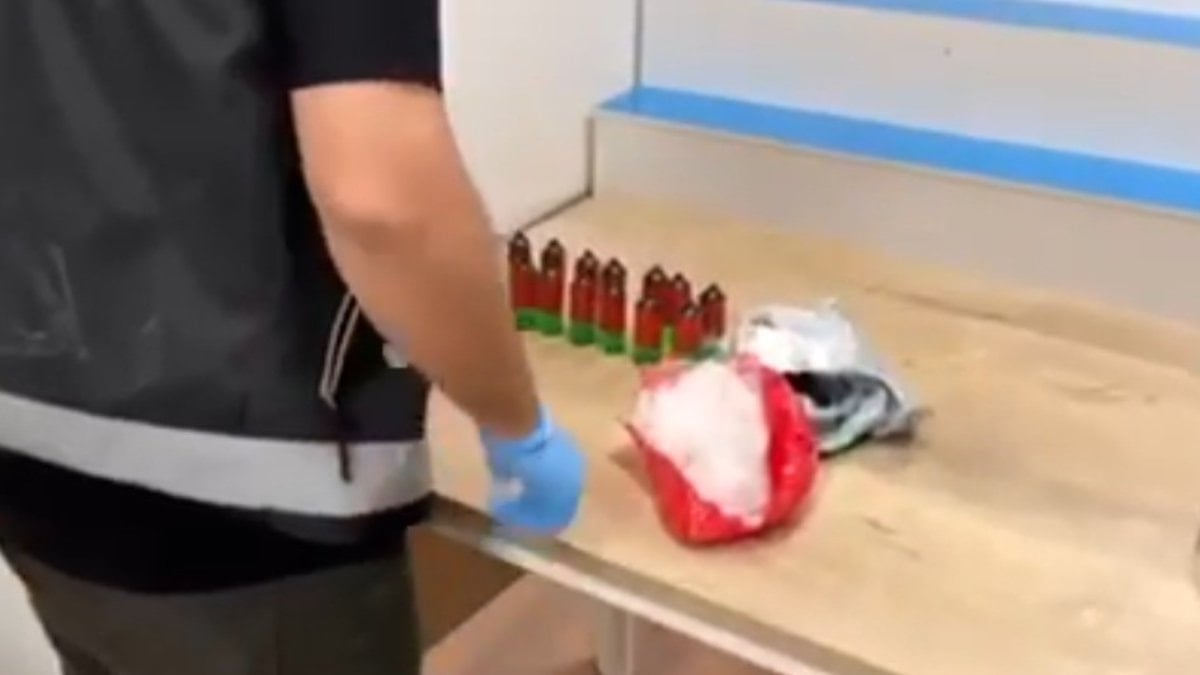 Kahramanmaraş'ta kargoyla getirilen uyuşturucu madde ele geçirildi