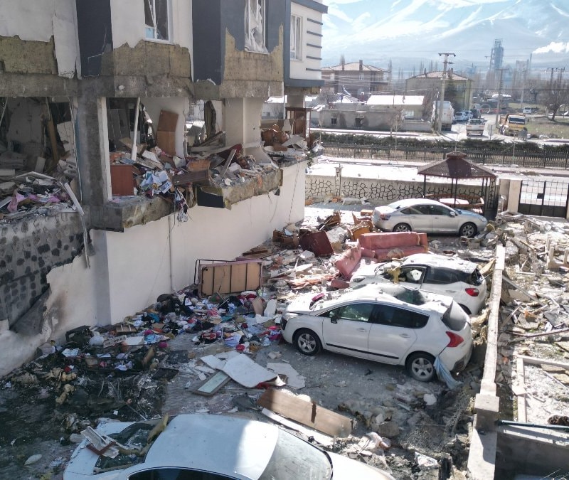 Niğde’de doğalgaz patlamasının izleri silinmedi: Mağdurlar fatura şoku yaşıyor