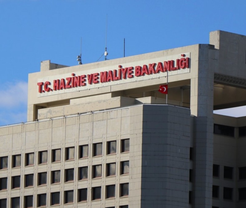 Hazine Maliye Bakanlığı'ndan turizmi korumak için 120 milyar liralık destek