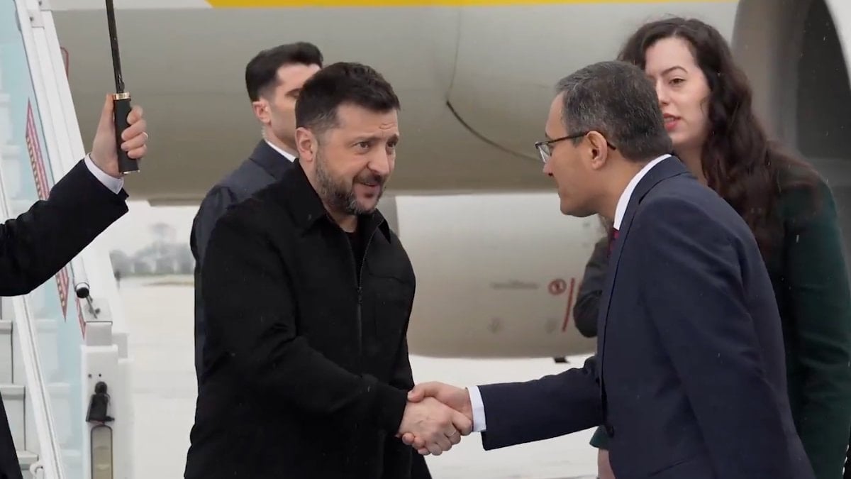 Vladimir Zelensky, Cumhurbaşkanı Erdoğan ile görüşmek için İstanbul'a geldi
