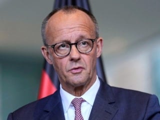 Alman basını yazdı: 17 ile 45 yaş arası erkekler yurt dışına çıkarken ordudan izin alacak