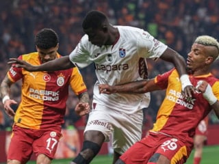 Trabzonspor - Galatasaray maçının ilk 11'leri