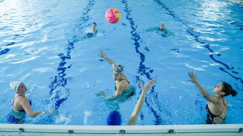 Göztepe'nin Avrupa şampiyonu sutopu takımında hedefi çifte kupa