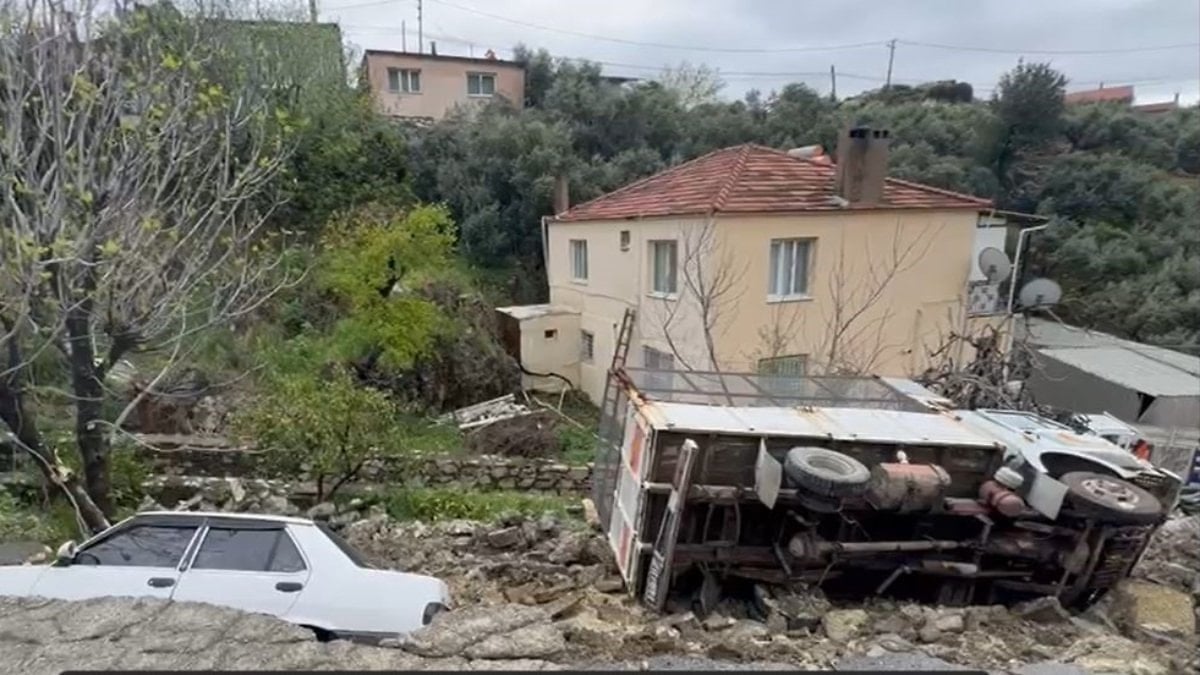 Söke’de aşırı yağış, hayatı felç etti