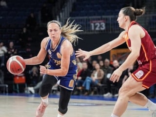 Galatasaray'a seri vermediler! Kadınlar Basketbol Süper Ligi'nde şampiyon Fenerbahçe