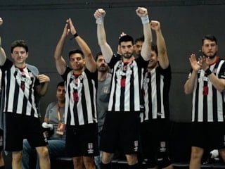 Beşiktaş, İstanbul Gençlik'i rahat geçti