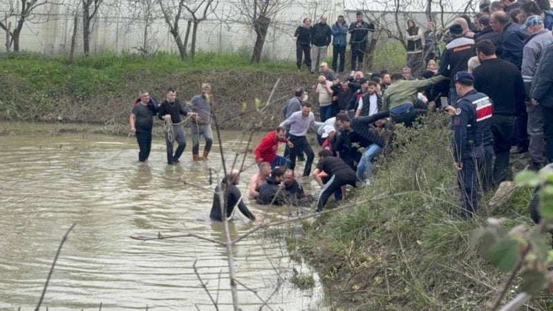 Zonguldak'ta gölette can veren Emirhan'dan geriye oyuncağı kaldı
