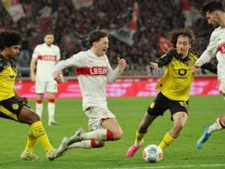 Borussia Dortmund, Stuttgart'ı deplasmanda mağlup etti