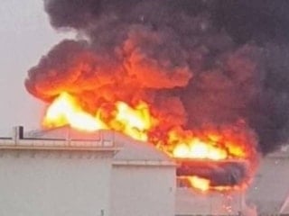 Bahreyn’e yapılan İran saldırıları yangına yol açtı