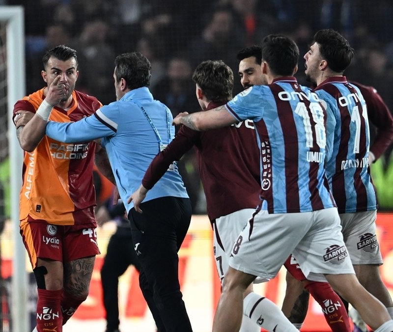 Trabzonspor - Galatasaray maçında kavganın çıkma nedeni belli oldu