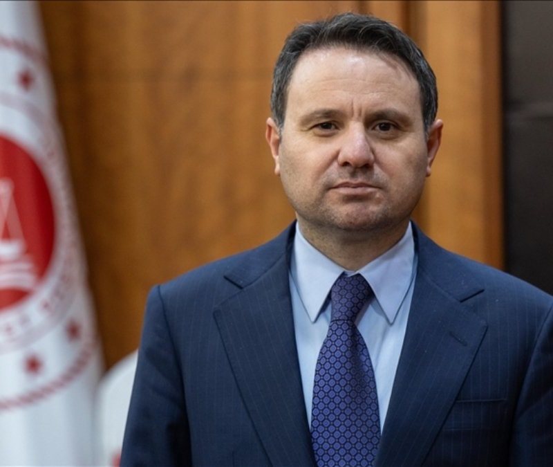 Akın Gürlek'ten 5 Nisan Avukatlar Günü'ne özel mesaj