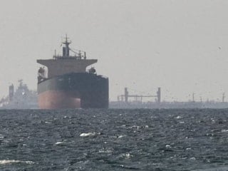 Hindistan, 7 yıl aradan sonra İran'dan petrol aldı