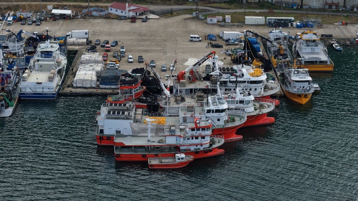 Trabzon'da balıkçılar 'paydos' dedi